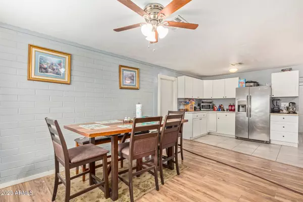 4634 S 20th Street, Phoenix, AZ 85040