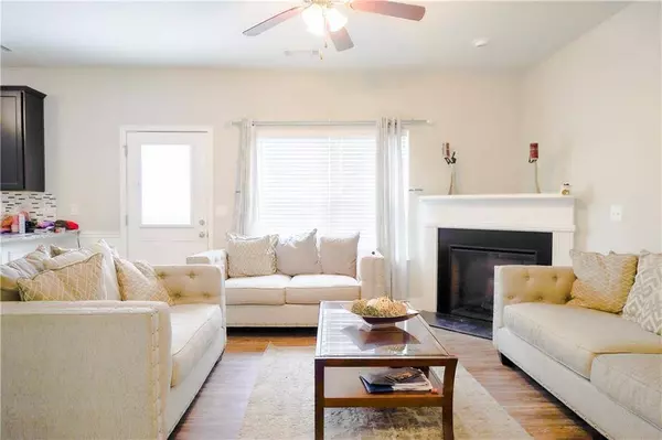 424 Hyder CT, Mcdonough, GA 30253