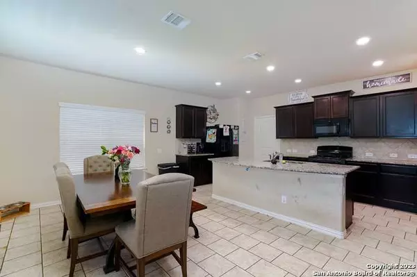 746 Pelican Beach, San Antonio, TX 78221