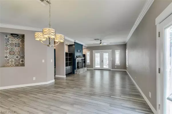 2532 Golden Sands Drive, Las Vegas, NV 89128