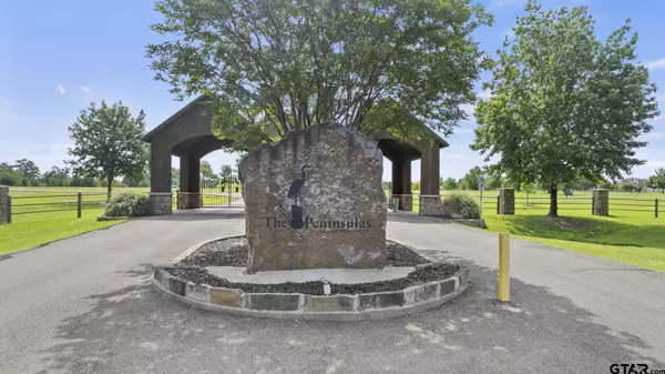 378 Private Road 2711, Mt Pleasant, TX 75455