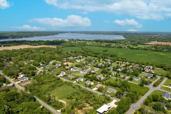 N1606 Washington Ave, Linn, WI 53147