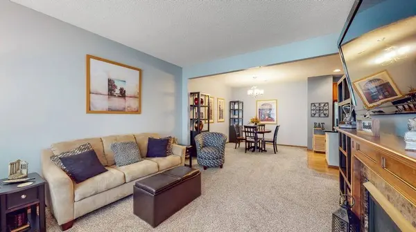 15618 Emerald DR N #6, Hugo, MN 55038