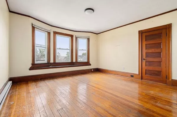 582 Cambridge St, Boston, MA 02134