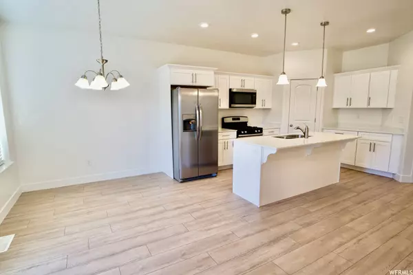 16227 S TRUSS DR #526, Bluffdale, UT 84065