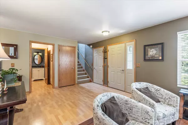 N1606 Washington Ave, Linn, WI 53147