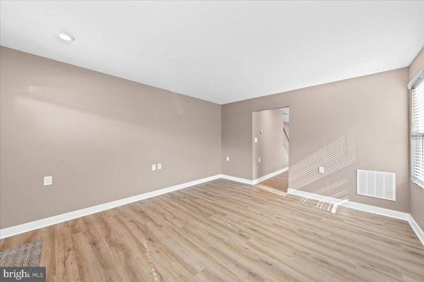 28009 DEW DROP LN, Millville, DE 19967