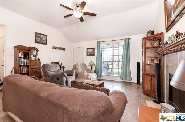 393 County Road 3368, Kempner, TX 76539