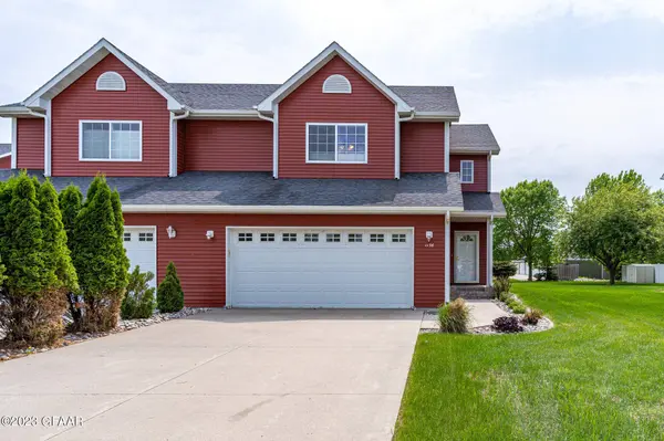 1156 38TH Avenue S, Grand Forks, ND 58201