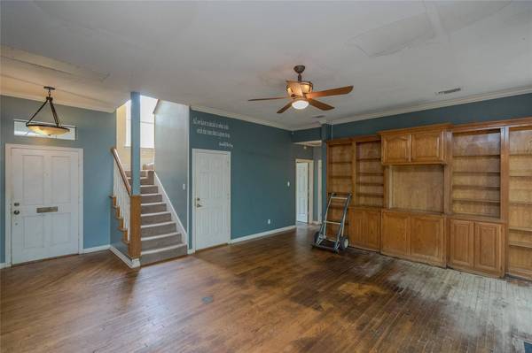 1408 Fox Hollow, Denton, TX 76205