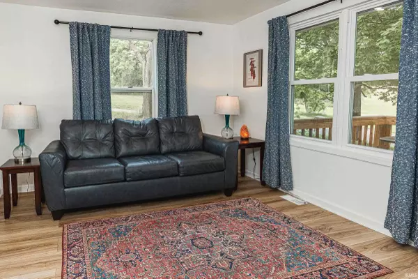 1845 A W That Road, Bloomington, IN 47403-9464