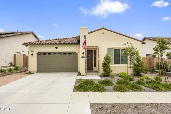 545 Eureka DR, Santa Paula, CA 93060