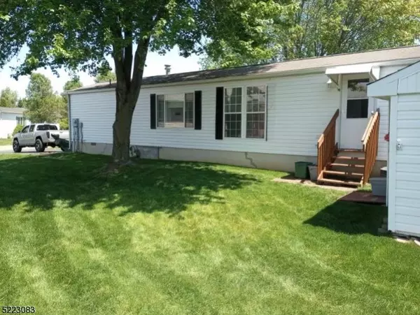 6 A Caroline Dr, White Twp., NJ 07823