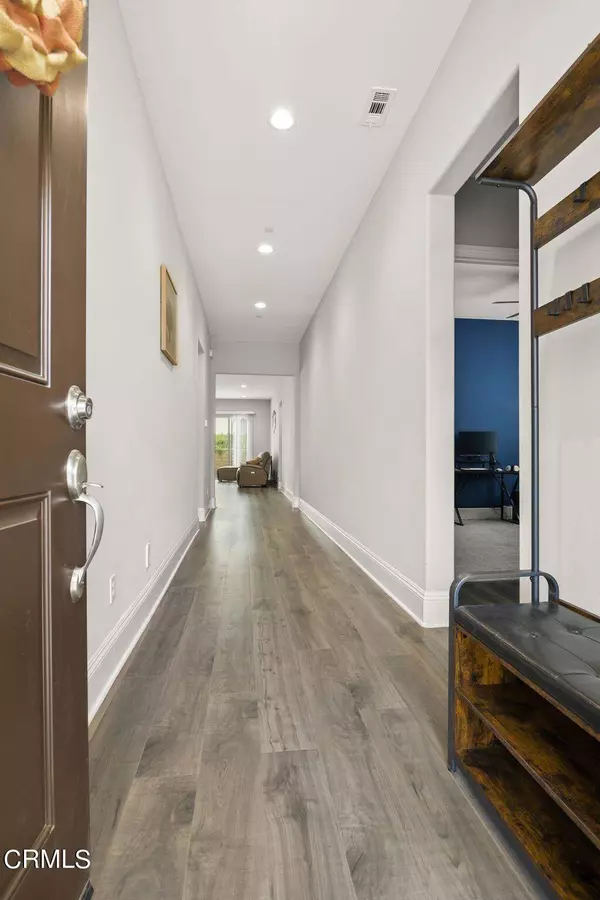 545 Eureka DR, Santa Paula, CA 93060