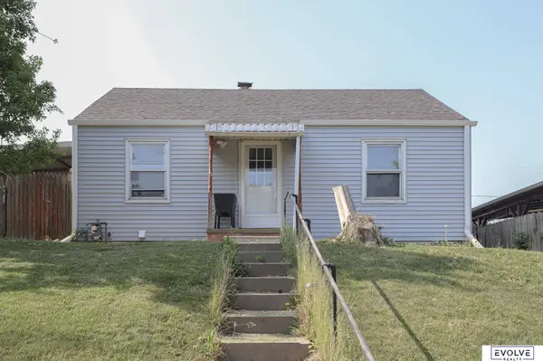 3917 V Street, Omaha, NE 68107