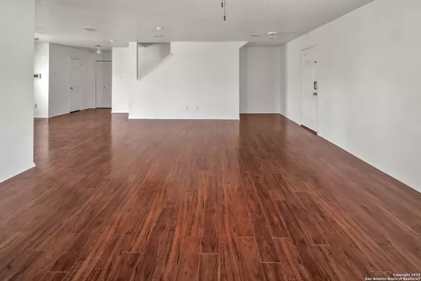 111 SPRUCE BREEZE, San Antonio, TX 78245-2987