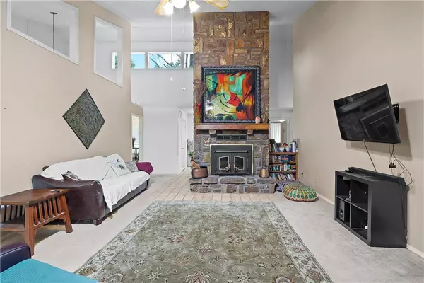 8 Tarland Lane, Bella Vista, AR 72715