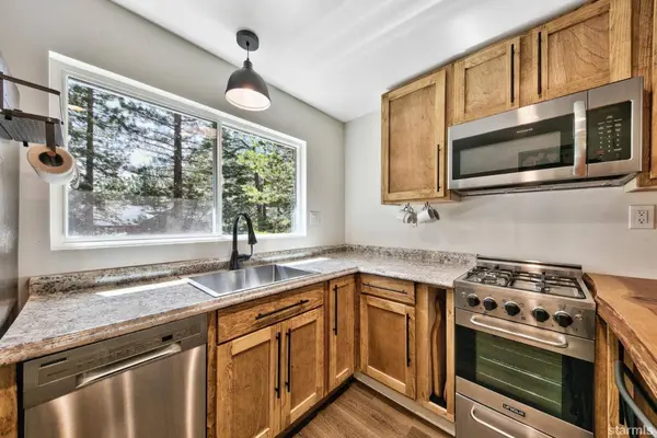 1632 Cherry Hills Circle, South Lake Tahoe, CA 96150