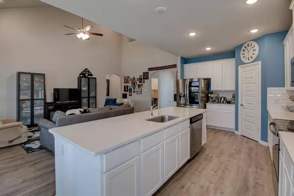 3800 Arroyo Trail, Denton, TX 76208