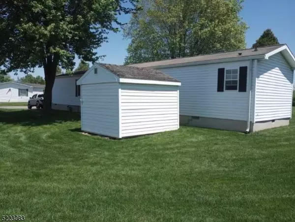 6 A Caroline Dr, White Twp., NJ 07823