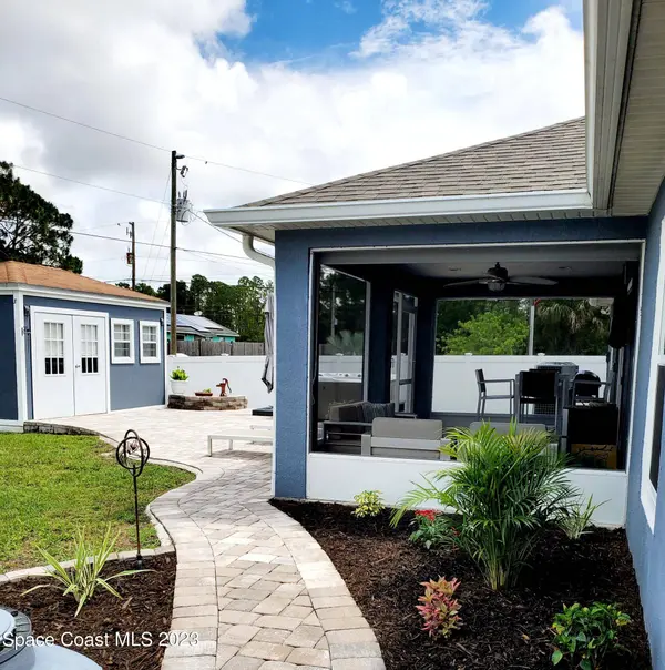 431 Scanlon Road SW, Palm Bay, FL 32908