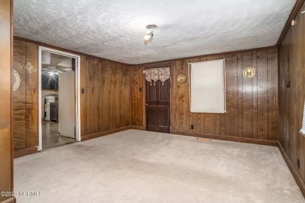 9042 Tar River Church Road, Elm City, NC 27822