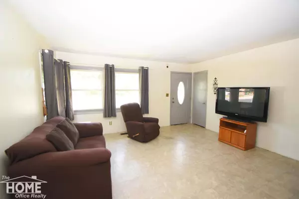 704 Isham St., Owosso, MI 48867