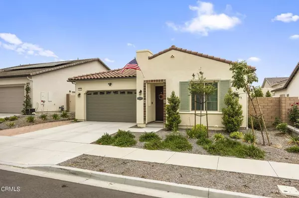 545 Eureka DR, Santa Paula, CA 93060