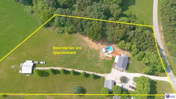 227 Chester Lane, Brandenburg, KY 40108