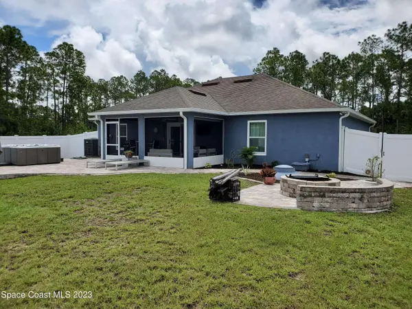 431 Scanlon Road SW, Palm Bay, FL 32908