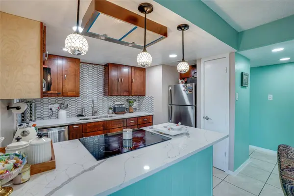 5603 Harvest Hill Road #1004, Dallas, TX 75230