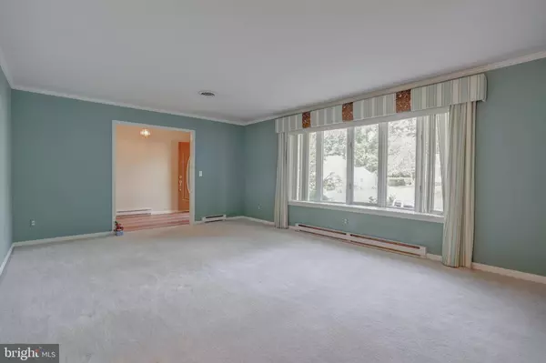 427 WOODCREST DR, Aberdeen, MD 21001