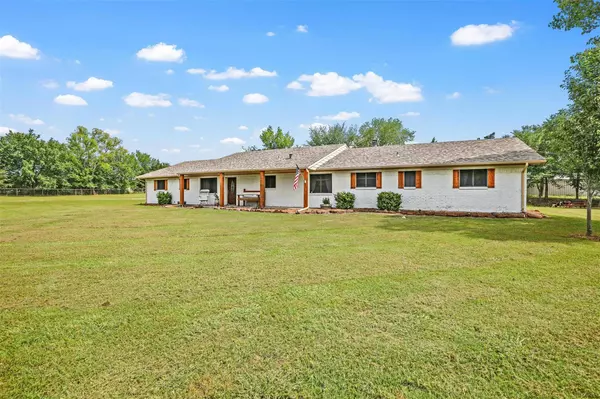 3254 Fm 2896, Gainesville, TX 76240