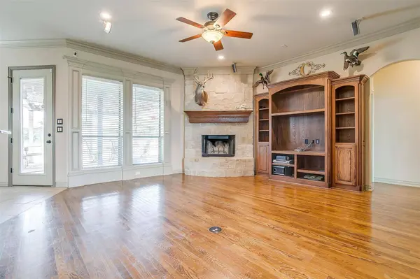 2116 Bear Springs Drive, Haslet, TX 76052