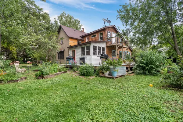 W11299 County Road J, Stockholm, WI 54769