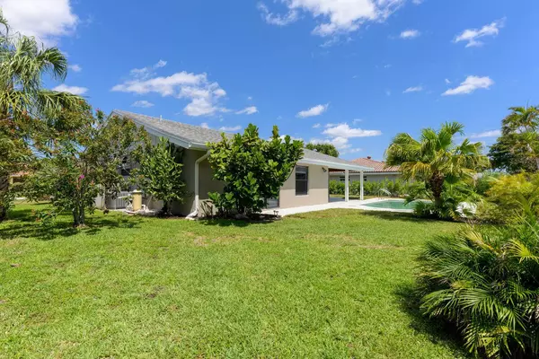 4302 Sugar Pine DR, Boca Raton, FL 33487
