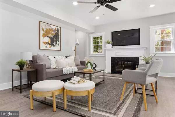 920 ELLENDALE DR, Towson, MD 21286