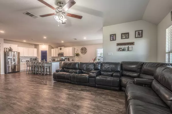 4601 Ashmark Road, Little Elm, TX 76227