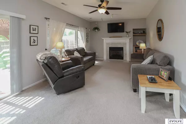 4250 N 163rd Avenue, Omaha, NE 68116