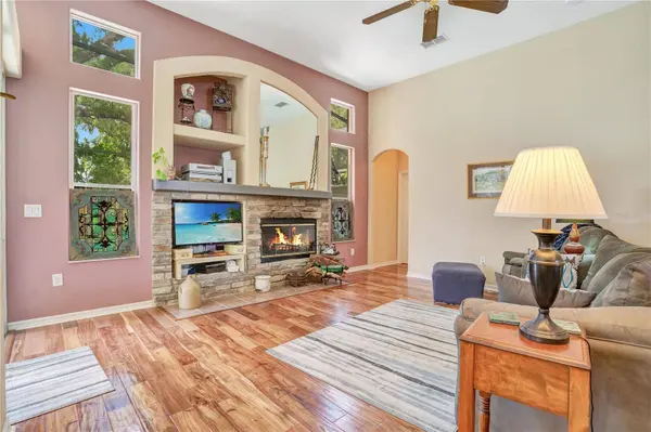 1942 WILLOW WOOD DR, Kissimmee, FL 34746