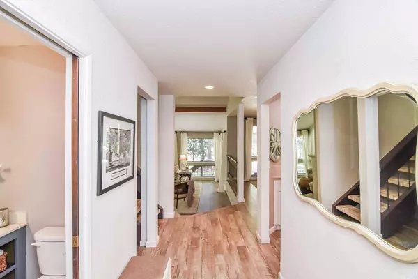 1124 Fairway CT, Murphys, CA 95247