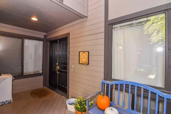 1124 Fairway CT, Murphys, CA 95247