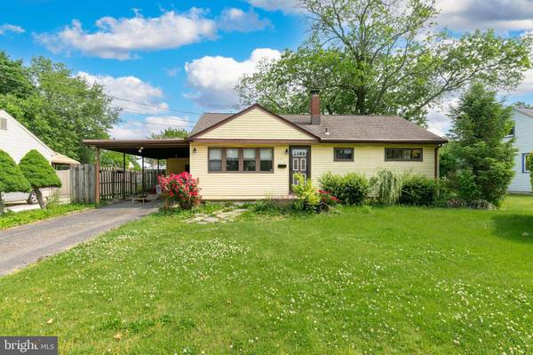 224 MARKET PL, Glassboro, NJ 08028