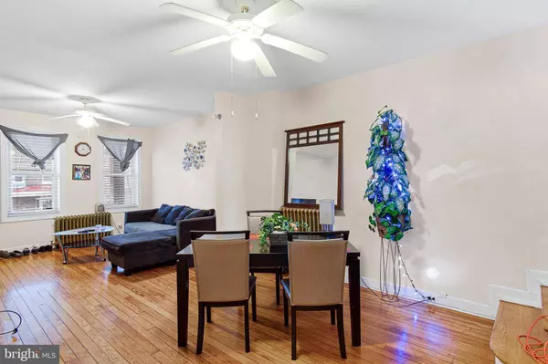 423 S BROOM ST, Wilmington, DE 19805