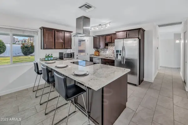 6808 E LOMA LAND Drive, Scottsdale, AZ 85257