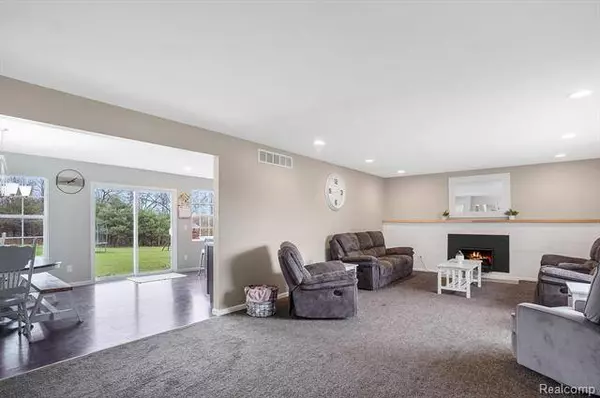 7269 BROPHY Road, Howell, MI 48855