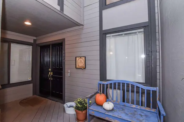 1124 Fairway CT, Murphys, CA 95247