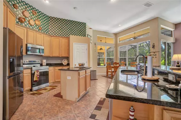 1942 WILLOW WOOD DR, Kissimmee, FL 34746