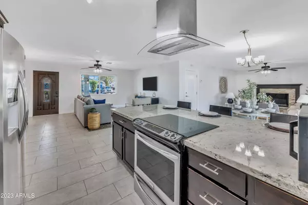 6808 E LOMA LAND Drive, Scottsdale, AZ 85257