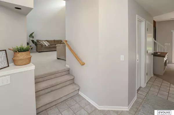 4250 N 163rd Avenue, Omaha, NE 68116